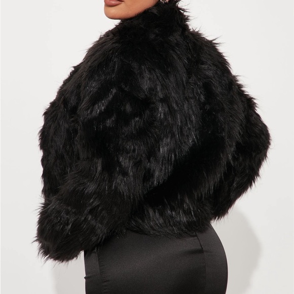 Fashiona Nova fernanda fur coat - Picture 2 of 5